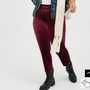 Pull-On Relaxed Taper Velvet High-Rise Pant
